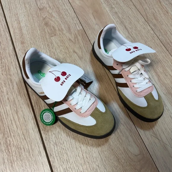 NWT Adidas Sambas Custom - Picture 4 of 10